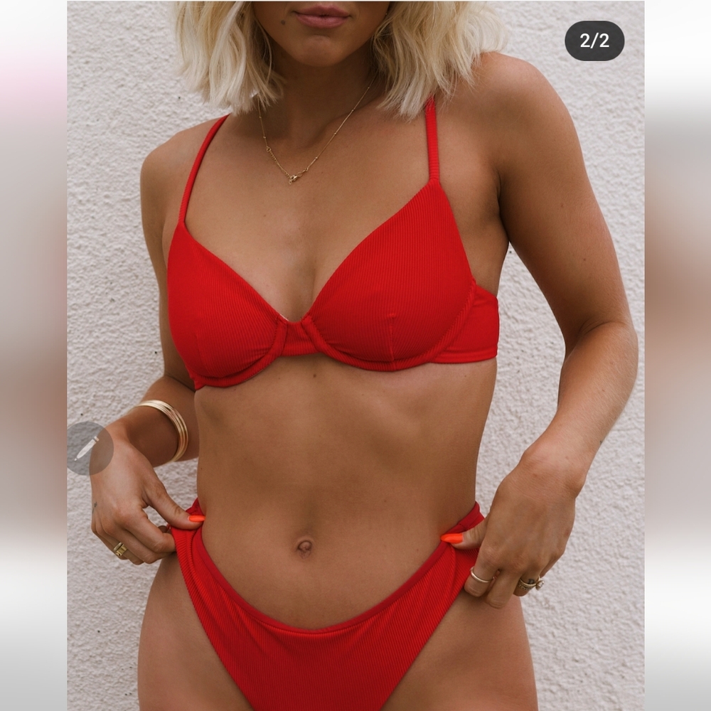 Beach riot bikini set